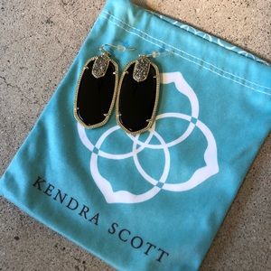 Kendra Scott Danielle earrings - hardly worn!!